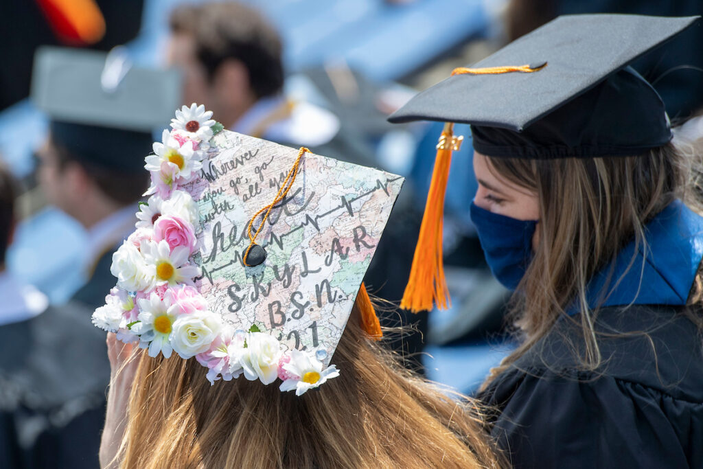 Nursing graphic on grad's cap