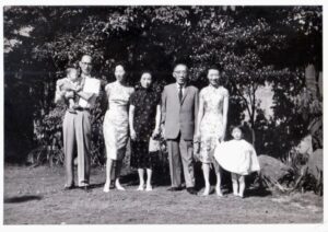 The Lo family in Taiwan in 1963. Image courtesy of Elaine Chang.