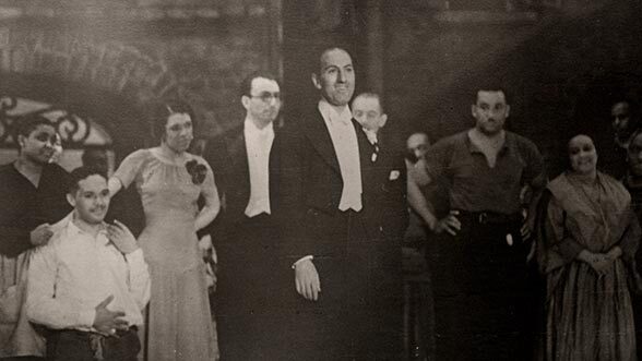 George Gershwin & cast taking their bows after opening night performance, Alvin Theatre, NY, Oct. 10, 1935