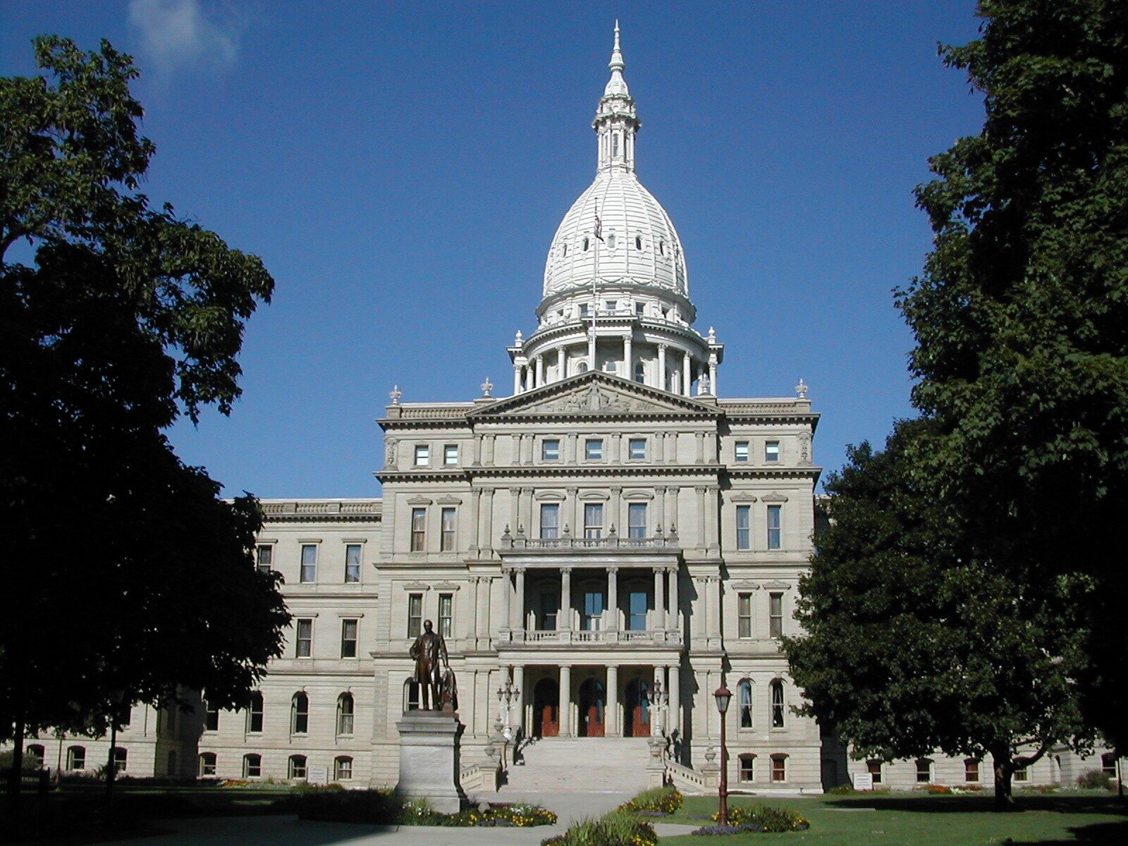 Michigan State Capitol via Wikipedia